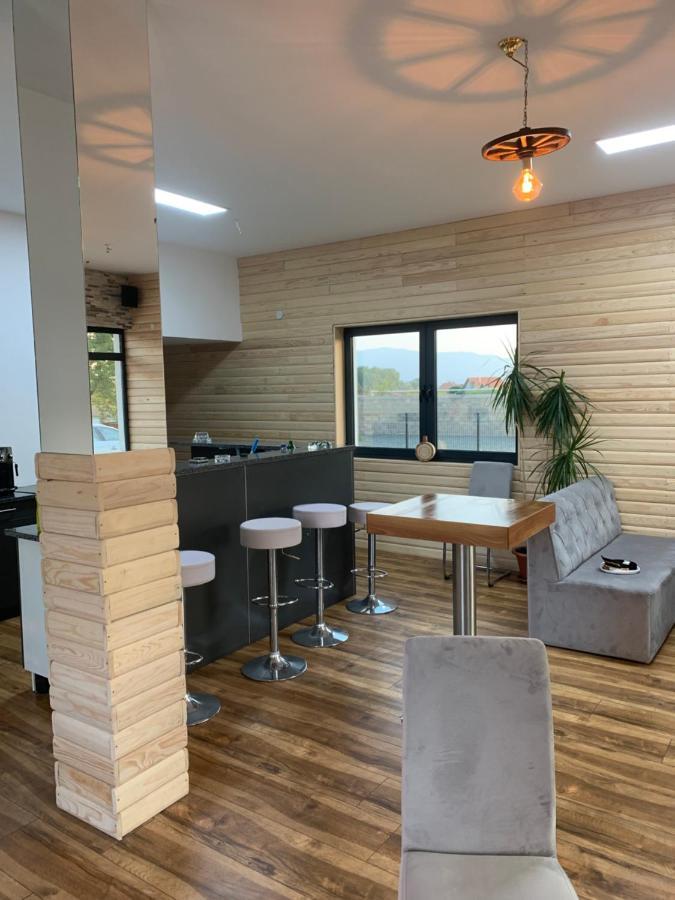 Apartmani Imamovic Dubrave Gornje Exteriér fotografie